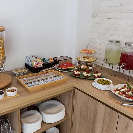La Vida Apartment